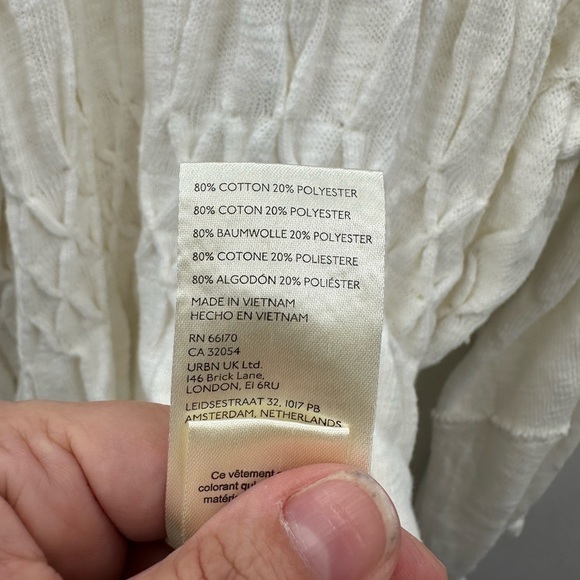 FREE PEOPLE SNOWBELL Babydoll cream boho milkmaid raglan sleeve oversd top NWOT - Picture 12 of 16